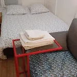 Lovely Apartment Living Room And Bedroom Near Eiffel Tower Unesco