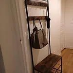 Lovely Apartment Living Room And Bedroom Near Eiffel Tower Unesco